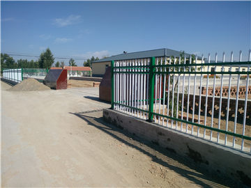 新鋼鐵藝護欄 (7) 新鋼鐵藝護欄 (7)