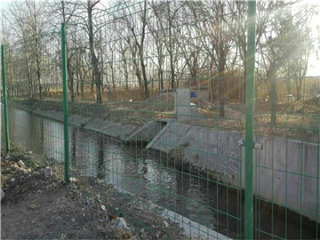 水源地護欄 (6) 水源地護欄 (6)